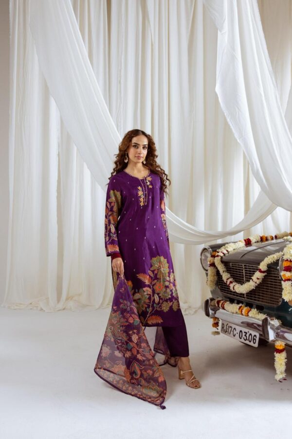 Dola Silk straight suit with dupatta - Image 3