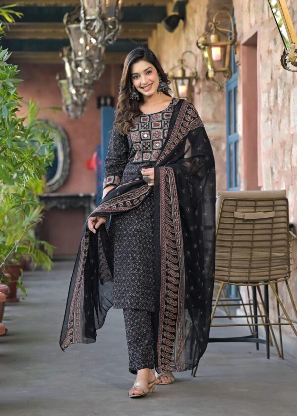 Elegant Cotton Kurta Set