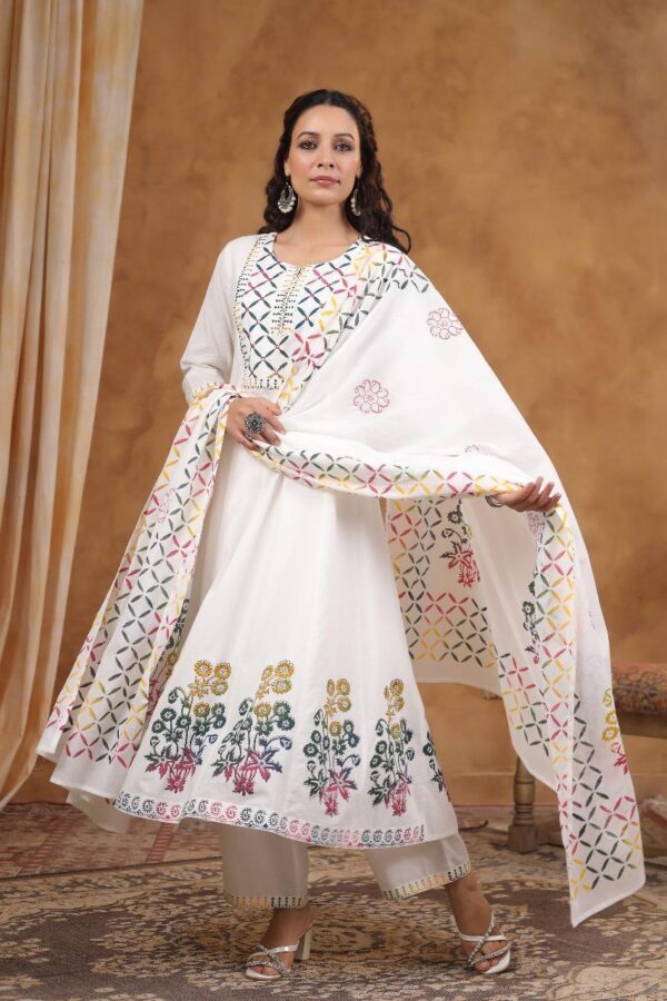 Cotton Floral Print Anarkali Kurta set - Image 12