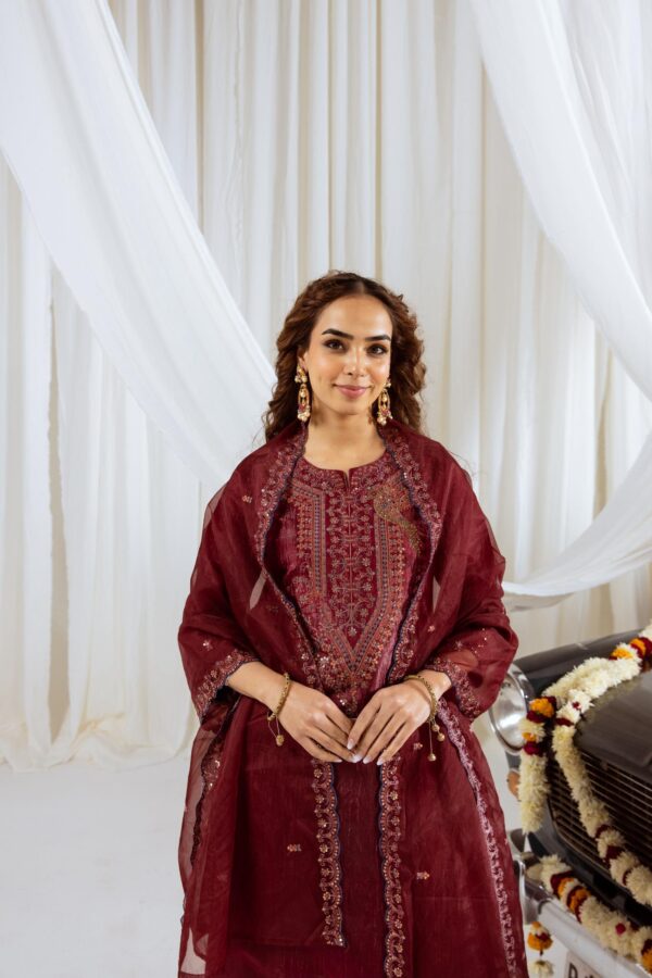 Embroidered Silk Kurta Set - Image 5