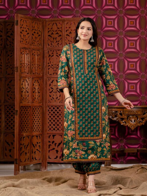 Elegant cotton suit with Dupatta - Image 8