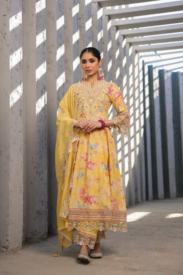 Elegant Floral Anarkali Kurta Set - Image 8