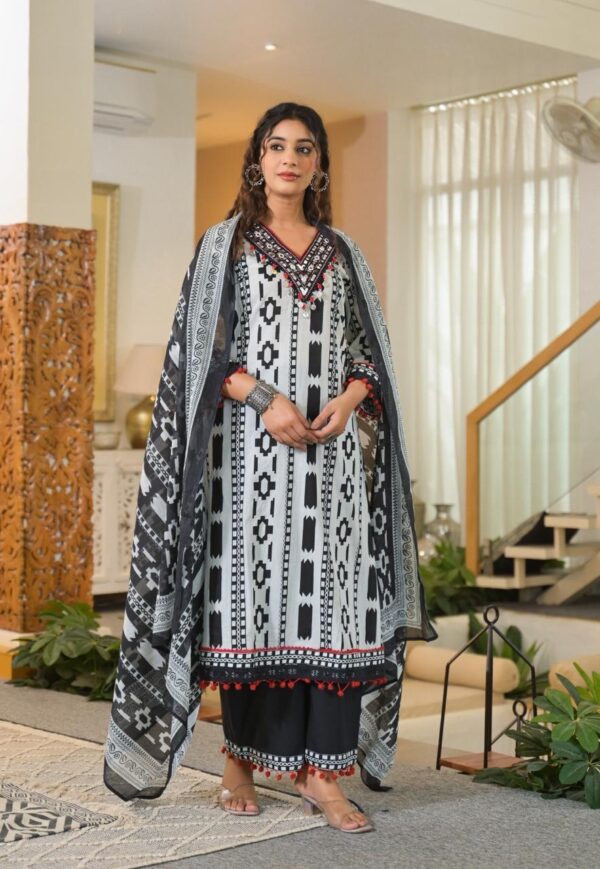 Elegant Cotton A-Line Kurta Set - Image 6