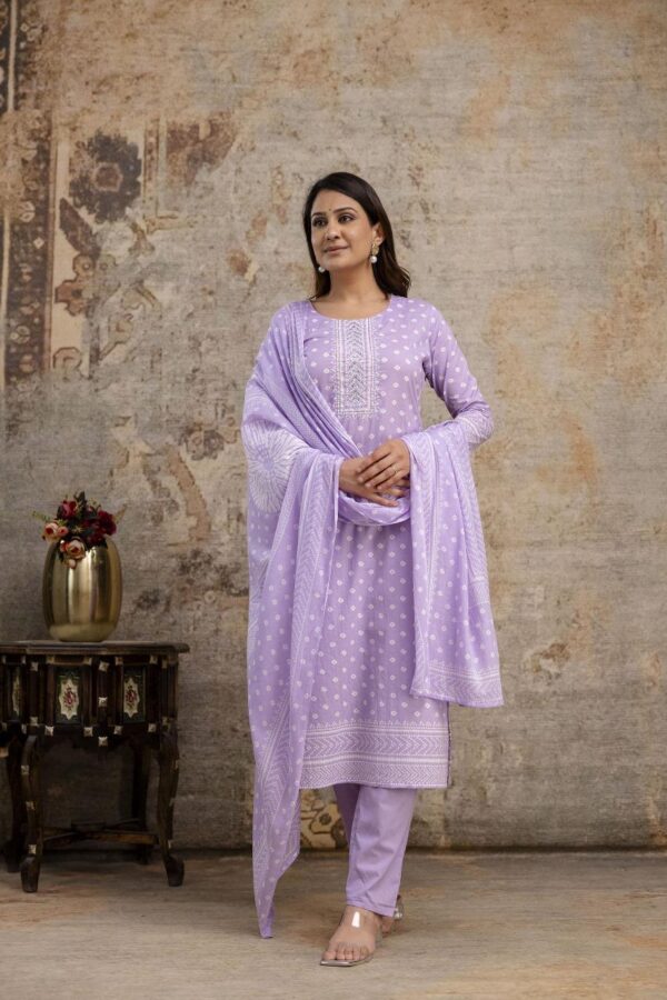 Summer Breeze Cotton Kurta Set - Image 9