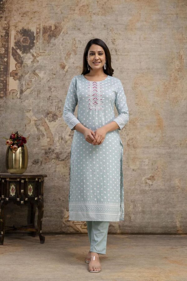 Summer Breeze Cotton Kurta Set - Image 4