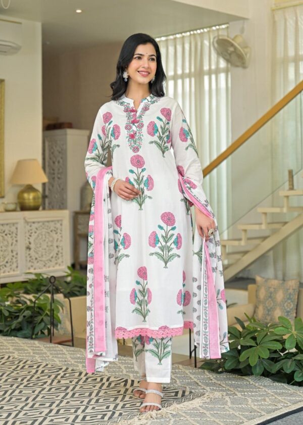 Floral Delight Cotton Kurta Set - Image 3