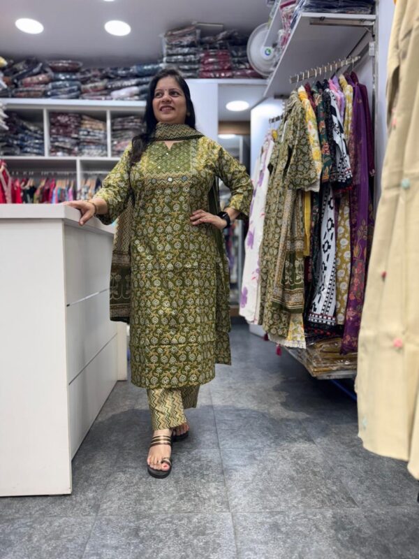 Elegant Cotton Straight Kurta Set - Image 3