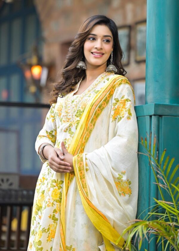Elegant Floral A-Line Kurta Set