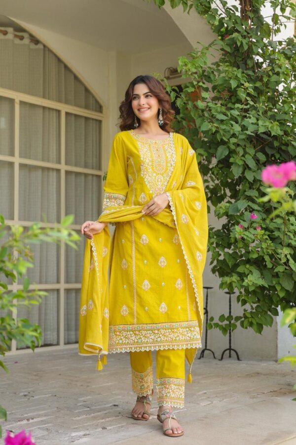 Elegant Designer Cotton Kurta Set - Image 3