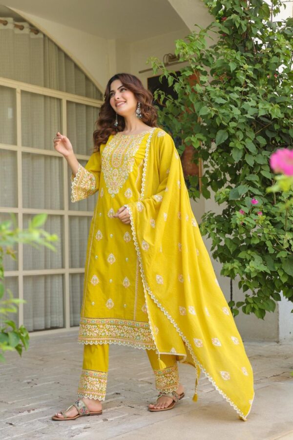 Elegant Designer Cotton Kurta Set - Image 5