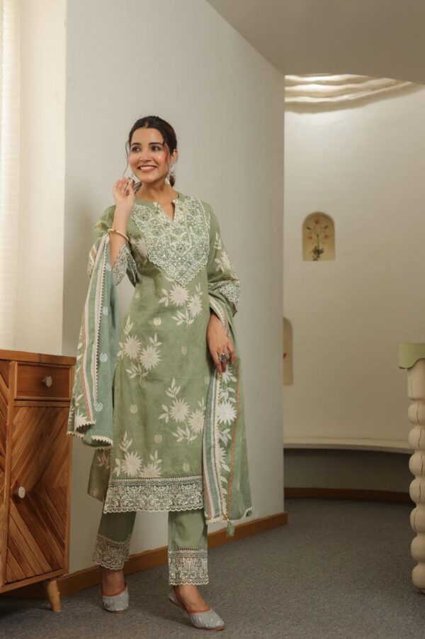 Elegant Cotton Designer Suit - Image 2