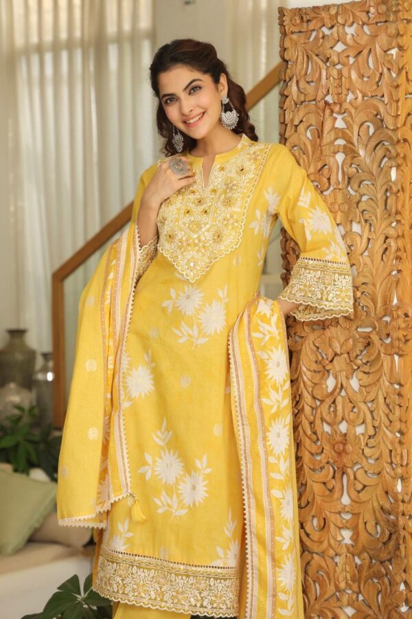 Graceful Cotton Designer Set - Image 6