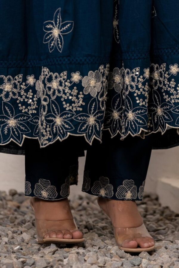 Elegant Heavy Flared Anarkali Gown - Image 9