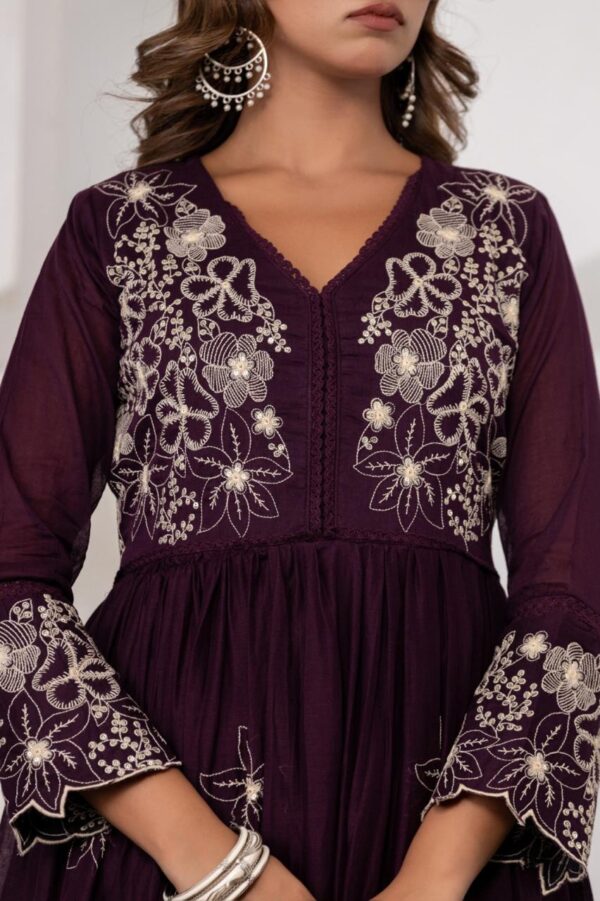 Empress Flare Gown Set - Image 8