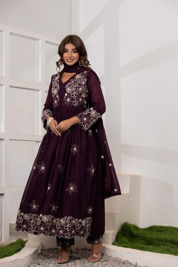 Empress Flare Gown Set - Image 7