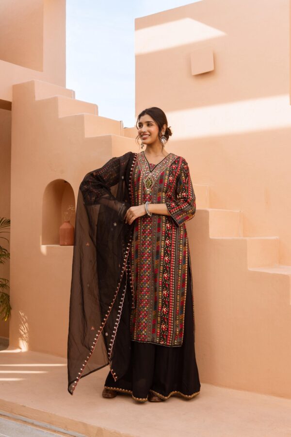 Premium German Rayon Designer Kurta - Image 3