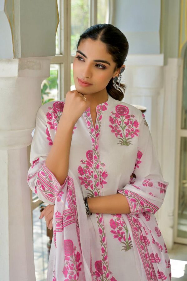 Premium Designer  Set - Image 2