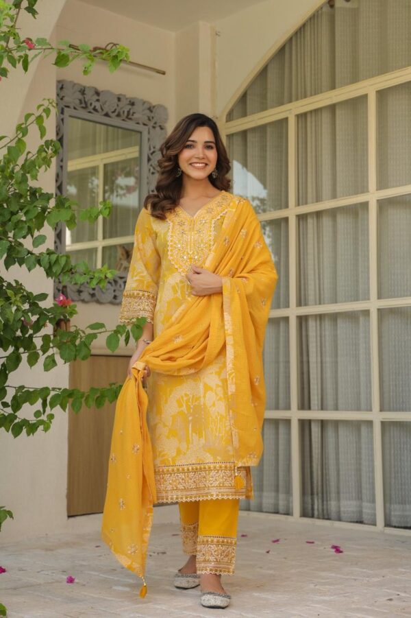 Premium Cotton Designer 3pc Kurta - Image 4
