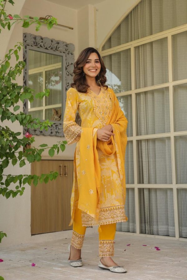 Premium Cotton Designer 3pc Kurta - Image 5