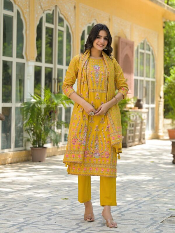 Premium Muslin Cotton Kurta - Image 5