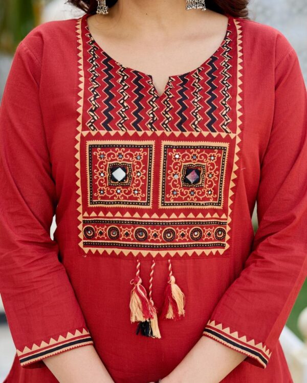 Elegant Cotton Kurta - Image 4