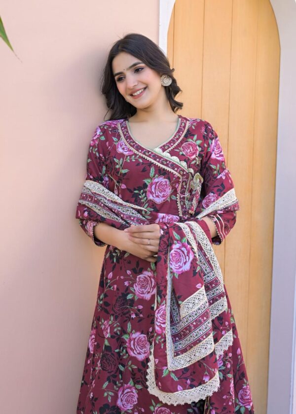 Elegant Anarkali Gown - Image 2