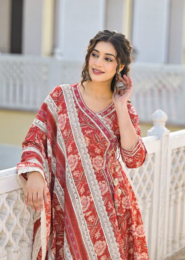 Elegant Anarkali Gown - Image 3