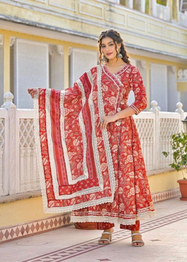 Elegant Anarkali Gown - Image 7