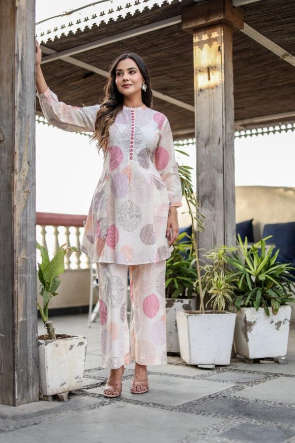 Elegant Cotton Cords - Image 2