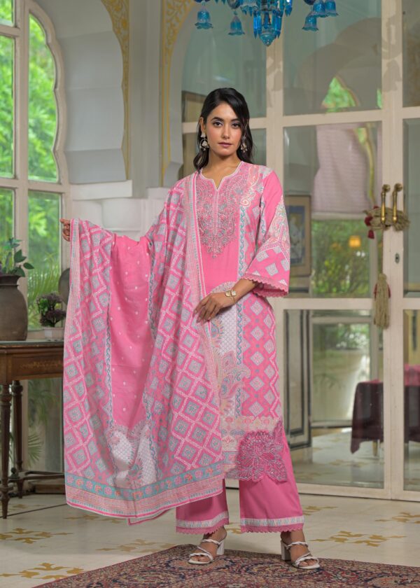 Elegant Cotton Pakistan Suit - Image 3